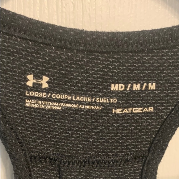 Under Armour Women's Black Tank Top Size M Workouts athletic running - Picture 2 of 6